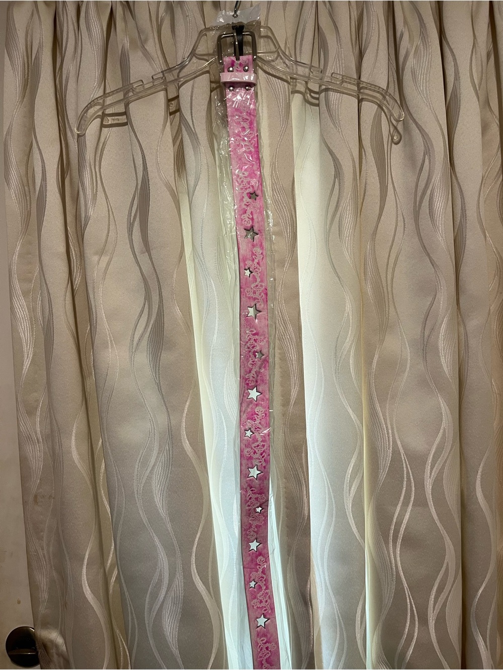 Women’s Pink Star-Accent Belt Dress Accessory